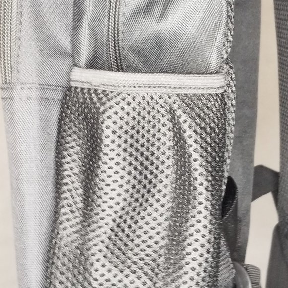 Hand Painted Moana Back pack - Picture 7 of 8